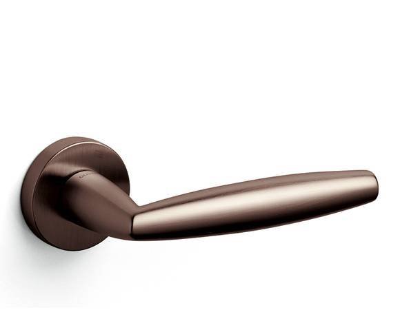 Manilla para puerta Aurelia M185 – SuperBronce Satinado